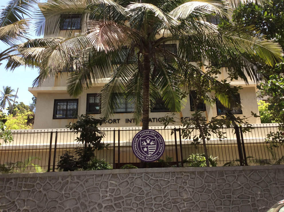 schoolbuilding