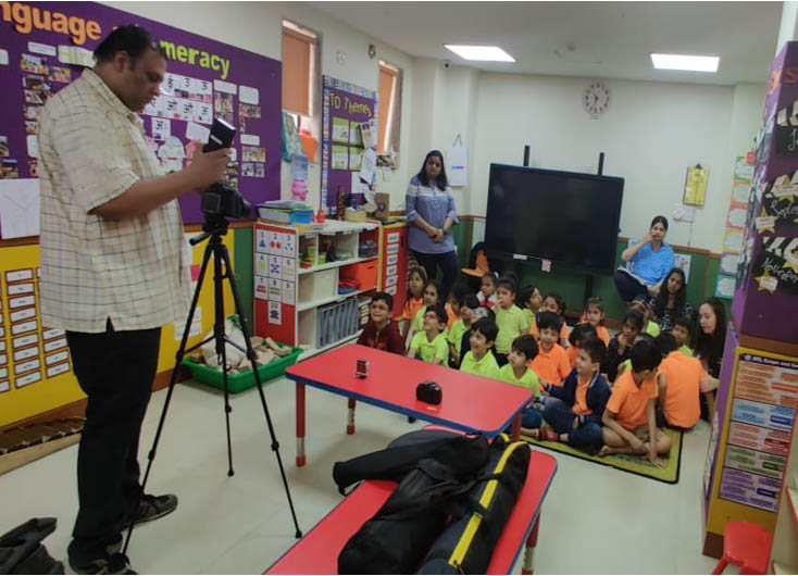 A professional photographer, Mr. Manit Shah discussed some of the different aspects and types of photography.